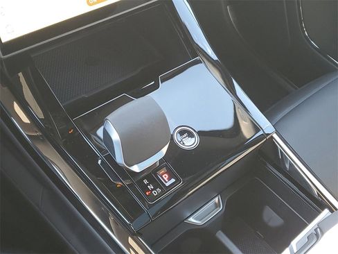 New 2026 Land Rover Range Rover Sport SE image 22