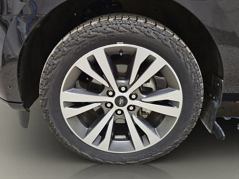 Certified 2021 Ford Expedition Platinum AWD/4WD image 25