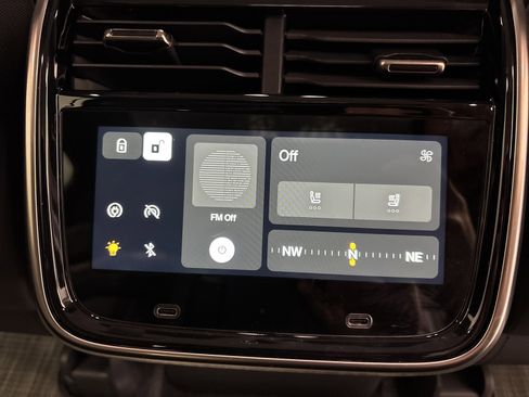 Used 2023 Rivian R1S Launch Edition image 30