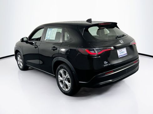 Used 2023 Honda HR-V LX image 7