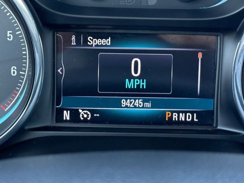 Used 2017 Buick Envision Preferred image 31