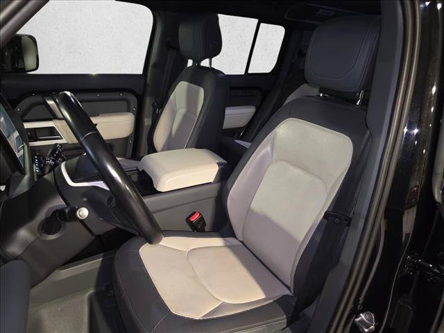 Certified 2023 Land Rover Defender 110 X-Dynamic SE AWD/4WD image 14