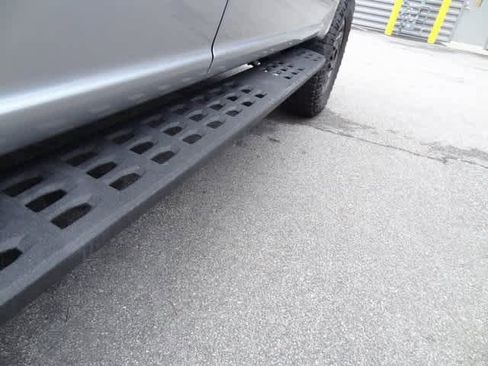 Used 2024 Ford F350 Lariat w/ Lariat Ultimate Package image 14