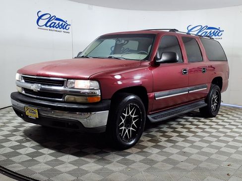 Used 2004 Chevrolet Suburban LS w/ Preferred Equipment Group image 5