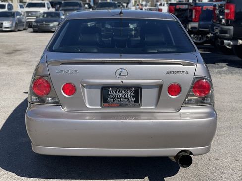 Used 2004 Lexus IS 300 image 17