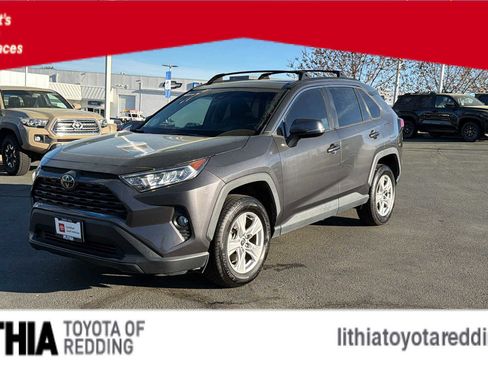 Certified 2020 Toyota RAV4 XLE w/ Convenience Package image 1