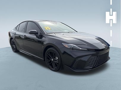 Used 2025 Toyota Camry SE