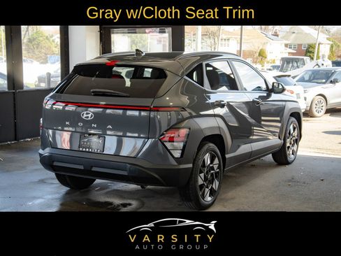 Used 2025 Hyundai Kona SEL image 4