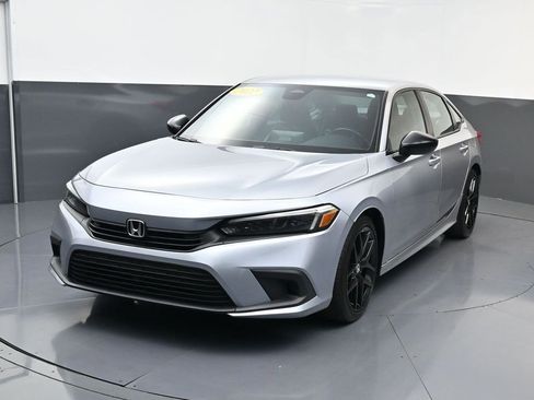 Used 2022 Honda Civic Sport image 7