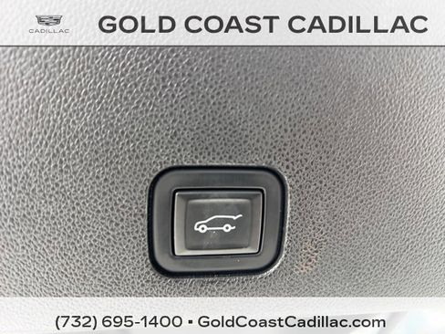 Used 2023 Cadillac XT6 Sport w/ Technology Package image 16
