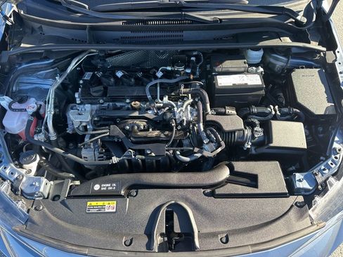 Used 2025 Toyota Corolla LE image 29