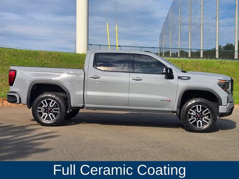 Used 2025 GMC Sierra 1500 AT4 w/ AT4 Premium Package AWD/4WD image 2