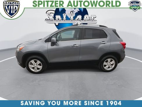 Used 2019 Chevrolet Trax LT w/ LT Convenience Package image 6