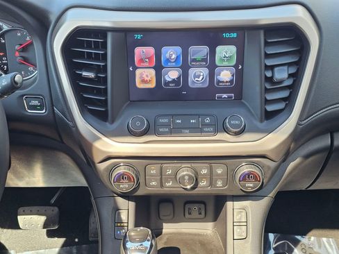 Used 2017 GMC Acadia Denali w/ Technology Package AWD/4WD image 32