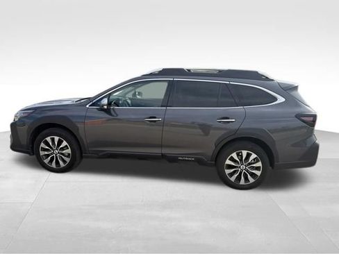 Used 2024 Subaru Outback Touring AWD/4WD image 7