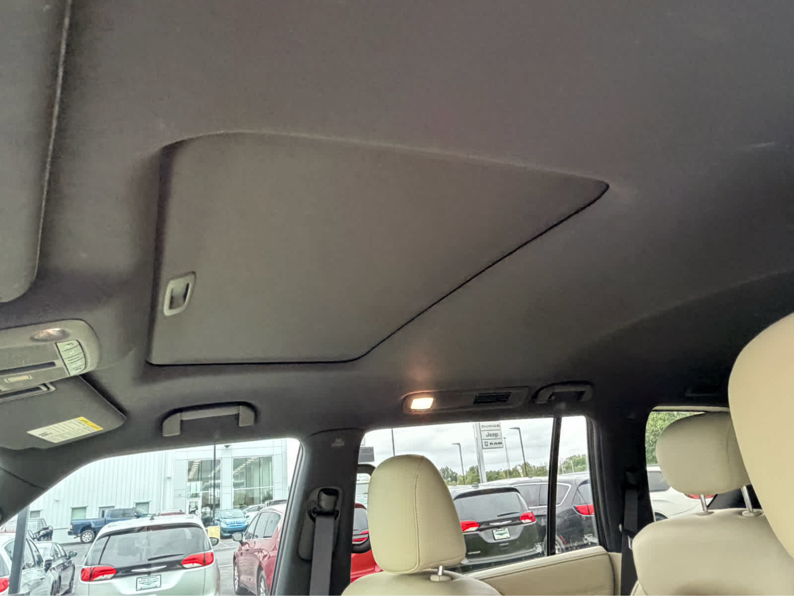 Used 2024 INFINITI QX80 Sensory AWD/4WD image 19