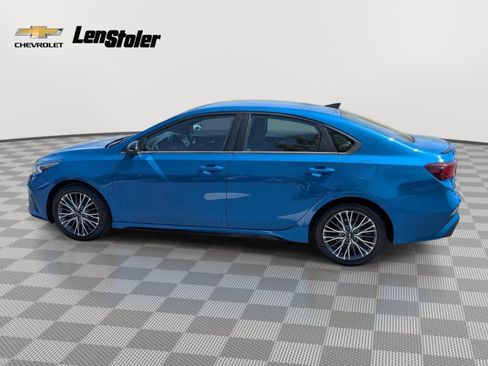 Used 2022 Kia Forte GT-Line w/ GT-Line Technology Package FWD image 2