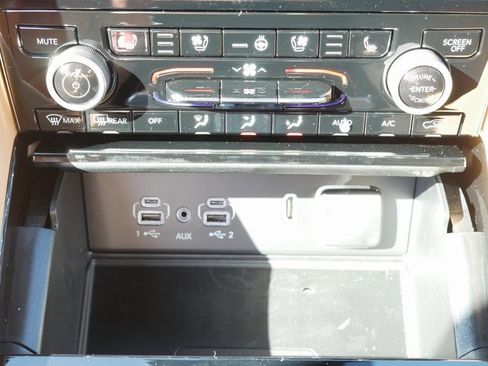 New 2025 Jeep Grand Cherokee Summit image 16