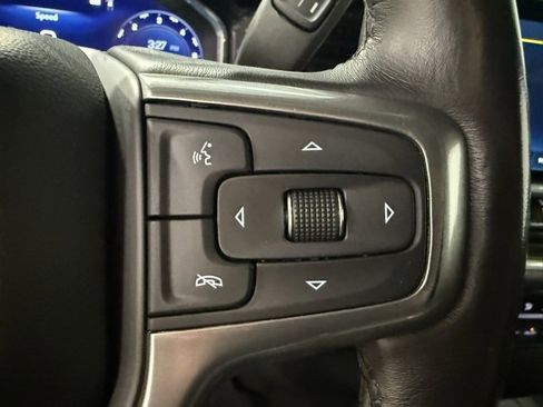 Used 2022 Chevrolet Silverado 1500 LT image 12