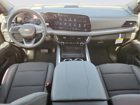 New 2025 Chevrolet Tahoe LS image 10