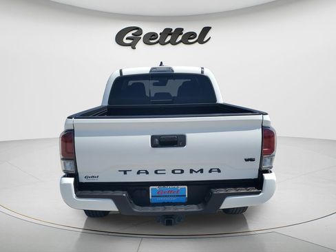 Used 2020 Toyota Tacoma TRD Sport image 6