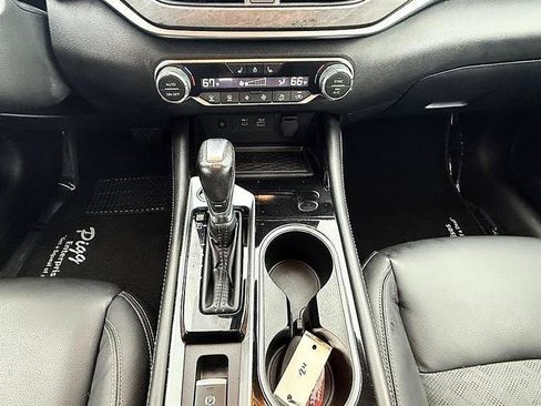 Used 2023 Nissan Altima 2.5 SL AWD/4WD image 34