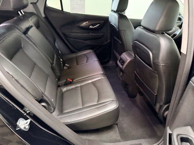 Used 2024 GMC Terrain SLT w/ Elevation Edition FWD image 36