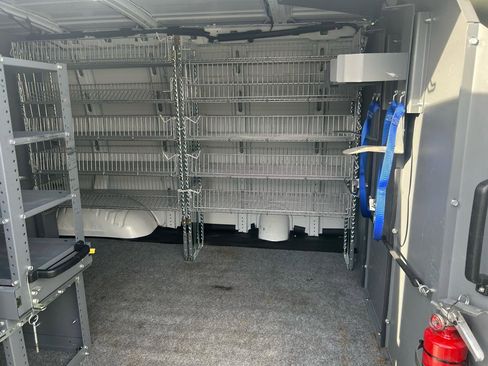 Used 2020 Chevrolet Express 2500 image 22