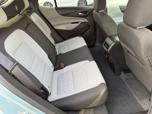Used 2022 Chevrolet Equinox LT FWD image 18