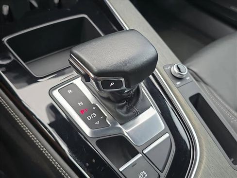 Used 2023 Audi A4 2.0T Premium Plus image 13