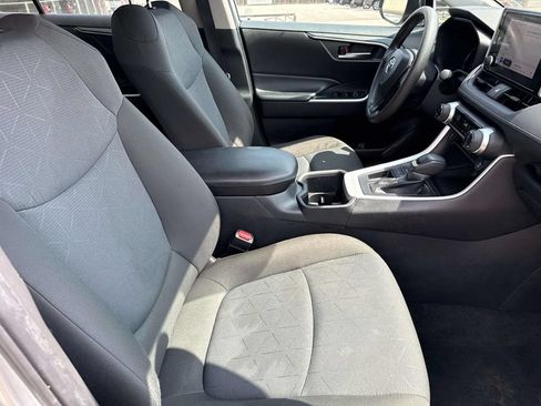 Used 2024 Toyota RAV4 XLE FWD image 11