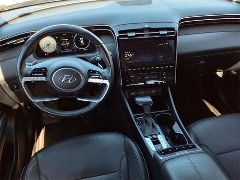 Used 2022 Hyundai Santa Cruz Limited image 12