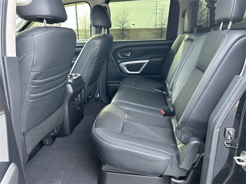 Used 2017 Nissan Titan PRO-4X image 20