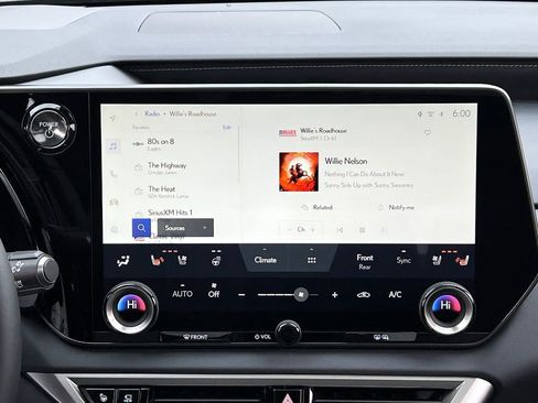 New 2026 Lexus RX 450h AWD image 17