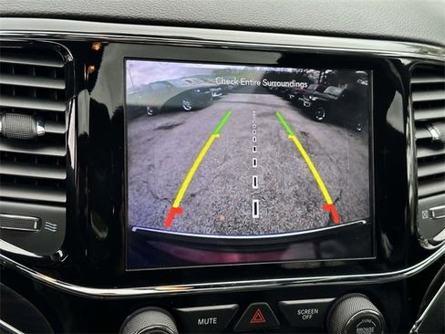 Certified 2019 Jeep Grand Cherokee Limited image 42