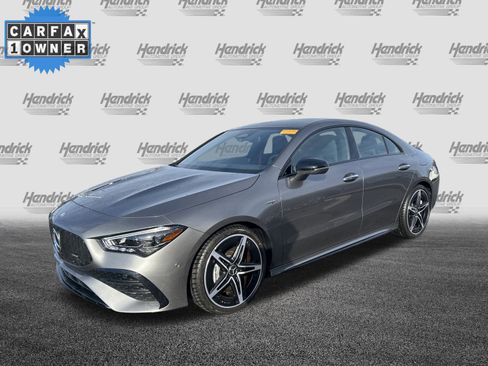 Used 2025 Mercedes-Benz CLA 35 AMG 4MATIC image 5