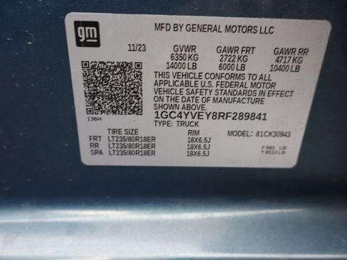 Used 2024 Chevrolet Silverado 3500 High Country w/ Technology Package image 4