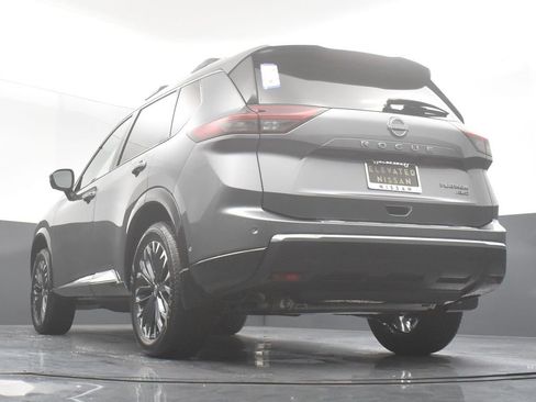 New 2026 Nissan Rogue Platinum w/ Platinum Premium Package image 30