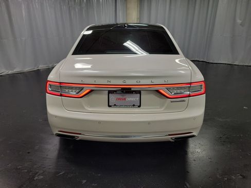 Used 2017 Lincoln Continental Reserve AWD/4WD image 8