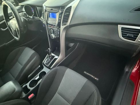 Used 2016 Hyundai Elantra GT w/ Option Group 02 image 33