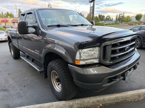 Used 2004 Ford F350 XLT AWD/4WD image 5