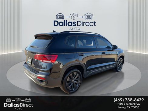 Used 2024 Volkswagen Taos S w/ MDO Package image 6