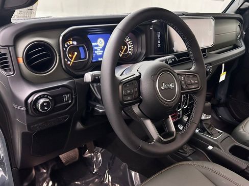 New 2026 Jeep Gladiator Mojave AWD/4WD image 11