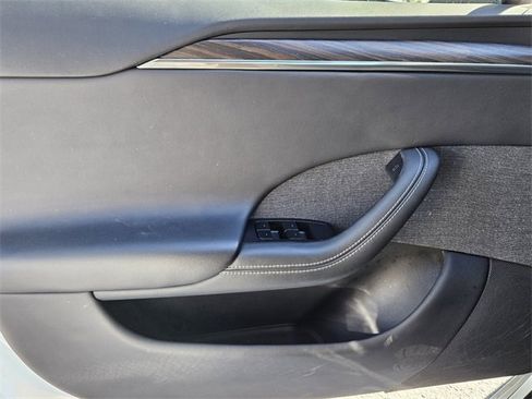 Used 2023 Tesla Model S Standard Range image 26
