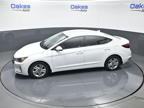 Used 2020 Hyundai Elantra SEL w/ Winter Weather Package image 48