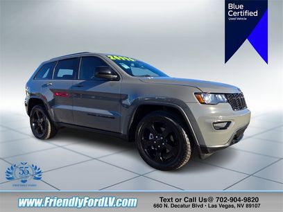 Used 2019 Jeep Grand Cherokee Laredo