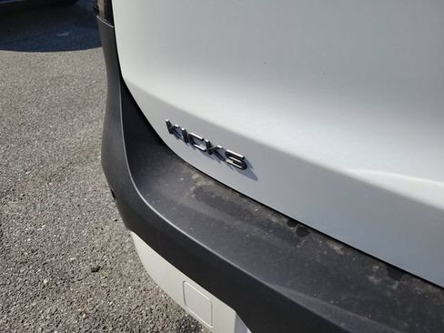 New 2026 Nissan Kicks SV w/ SV Premium Package FWD image 5