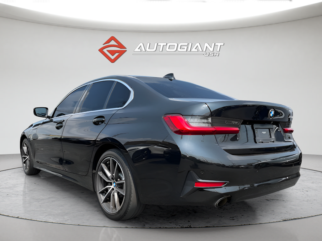 Used 2020 BMW 330i Sedan w/ Convenience Package RWD image 5