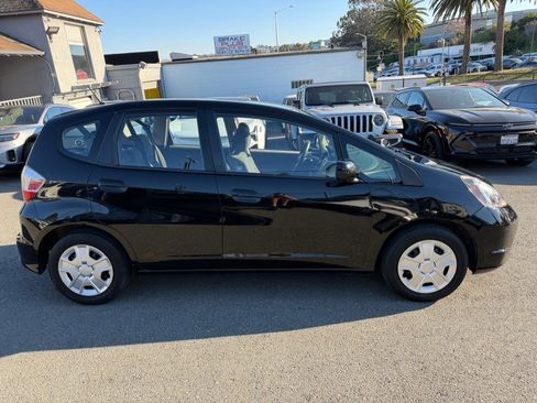 Used 2013 Honda Fit image 4