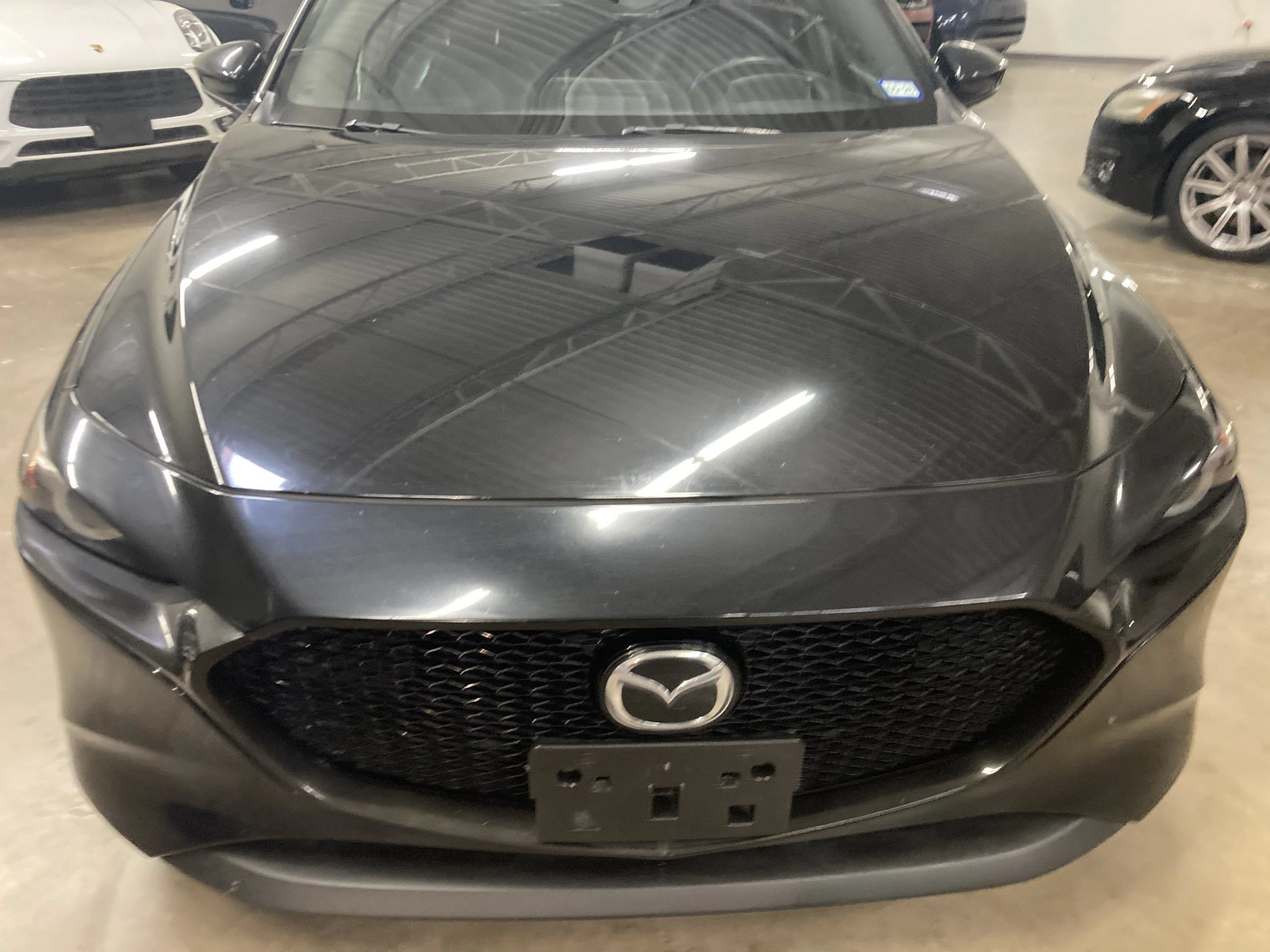 Used 2019 MAZDA MAZDA3 Hatchback w/ Premium Package FWD image 10
